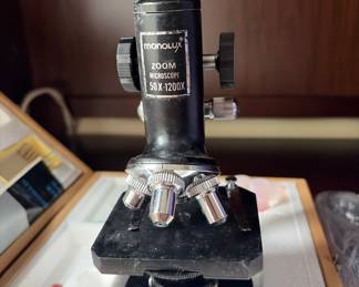 Microscope 