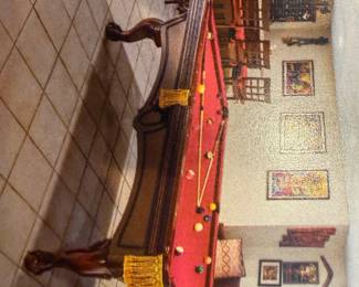 Pool table 
