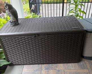 Sun cast chest