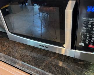 Toshiba microwave 