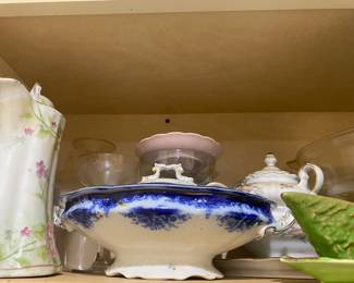 More China and Porcelein