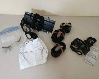 Lot 63: Bike rack, accessories