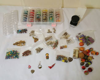 Lot 24: Beading supplies