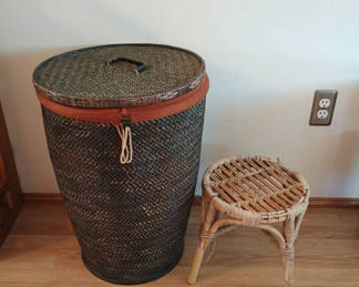 Lot 74: Woven laundry basket, stool