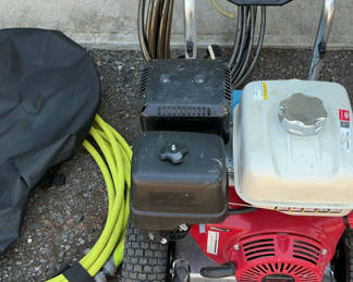Lot 35: Simpson 4200 PSI Gas Pressure Washer with Honda GX390 Engine