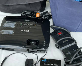 Lot 94: Epson EX5200 projector with HDMI splitter and assorted cables
