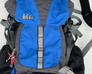 Lot 58: REI Half Dome Daypack