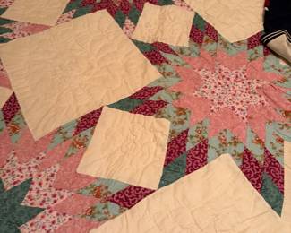 Hand stitch quiltP