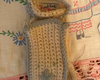 1950s wool babies mittens