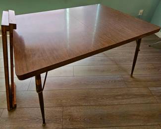 Vintage "Walter of Wabash" Laminate Top Extendable Dining Table.