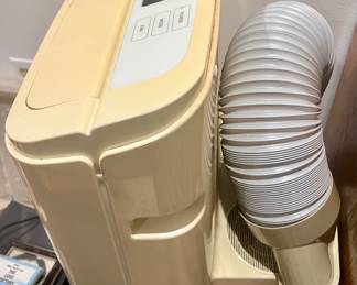 LG Portable Air Conditioner