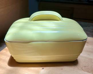 Hall Westinghouse Refrigerator Dish with Lid - Yellow