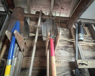 Outer Building: Vintage power tools, yard tools, etc…