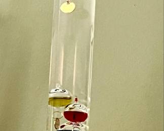 Galileo Thermometer