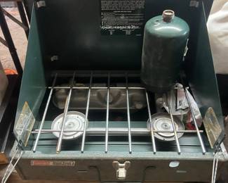 Coleman 424 Dual Fuel Two-Burner Camp Stove