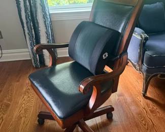 Wood/Leather desk chair