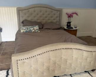 Upholstered bed