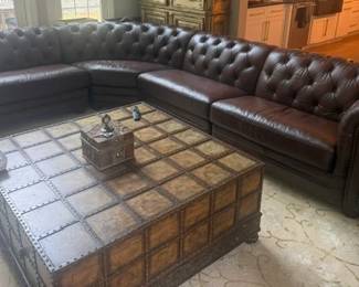 Large Leather sectional & coffee table with 2 drawers