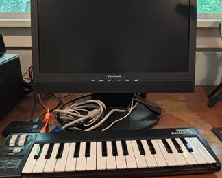 Midiplus AKM320 USB MIDI Keyboard Controller
