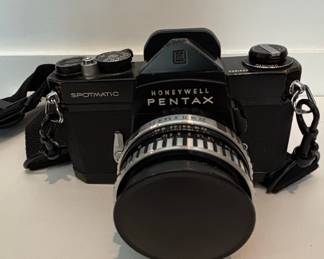 Honeywell Pentax Spotmatic (SP) 35mm SLR Camera