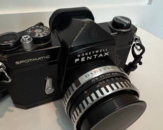 Honeywell Pentax Spotmatic (SP) 35mm SLR Camera