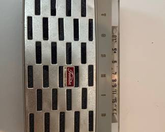 Toshiba 8TM-294B Transistor Radio