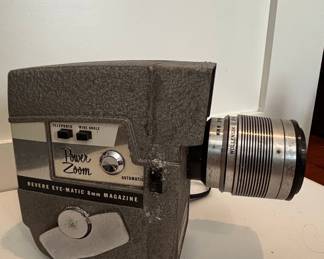 Revere Eye-Matic 8mm Magazine Power Zoom Movie Camera Model 118-D