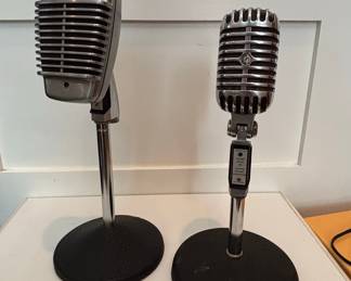 Vintage Shure Model 555W Unidyne Dynamic Microphone