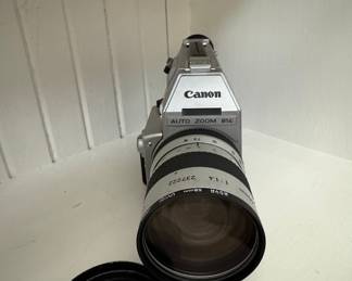 Canon Auto Zoom 814 Super 8 Movie Camera