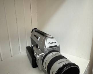 Canon Auto Zoom 814 Super 8 Movie Camera