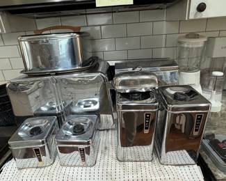 Vintage Lincoln Beautyware Chrome Canister Set