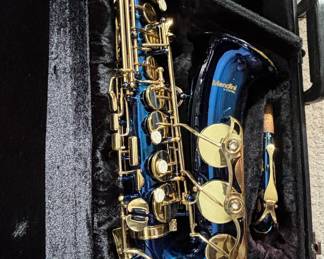 Mendini by Cecilio Alto Saxophone (Model MAS-BL)