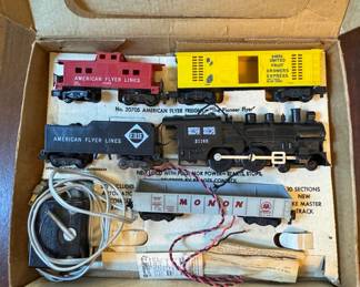 1961 Gilbert American Flyer No. 20705 The Pioneer Flyer Train Set