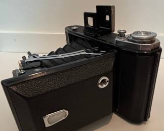 Zeiss Ikon Ikonta 521/2 Folding Camera