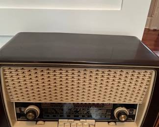 Vintage Blaupunkt Sultan Super Hi-Fi Tube Table Radio
