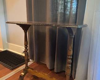 Antique Spindle Legged Parlor Table