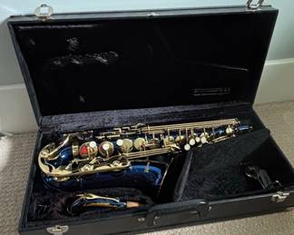 Mendini by Cecilio Alto Saxophone (Model MAS-BL)