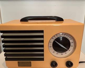 Crosley CR-5 Collector's Edition AM/FM Radio with Cassette Player
