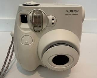 Fujifilm Instax Mini 7S Instant Camera - White