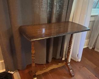 Antique Spindle Legged Parlor Table