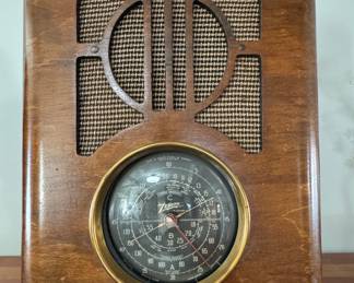 Vintage Zenith 6-S-229 "Black Dial" Tombstone Radio (1937-1939)
