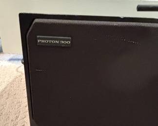 Proton 300 AM/FM Stereo Tuner Receiver with Proton 301 Speaker