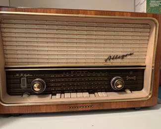 Telefunken Allegro 5083W Hi-Fi System Tube Radio
