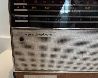 Longines Symphonette World Traveler 15 Transistor Radio
