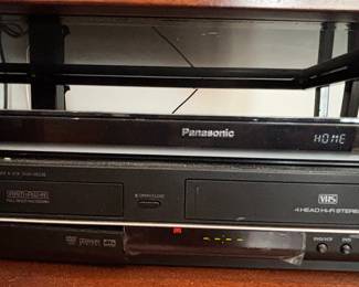 Samsung DVD-VR330 DVD Recorder and VCR Combo