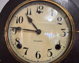 Vintage William L. Gilbert Clock Co. Tambour Mantel Clock