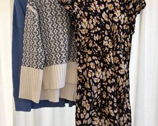 NWT women’s M clothing
