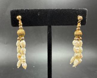 Rice pearl earrings