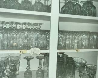 LOTS OF BEAUTIFUL GLASSES