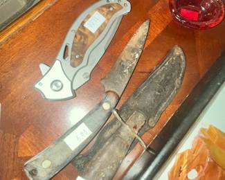 VINTAGE KNIVES